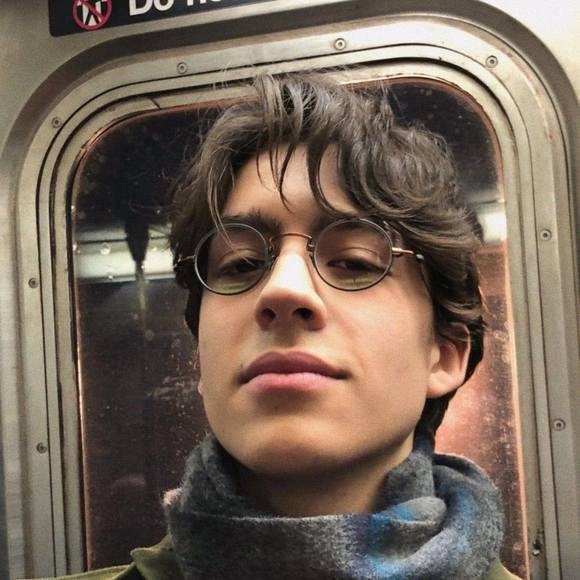 Meet your Posher, Liam - Picture 1 of 1